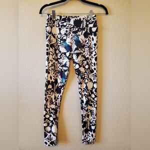 LuLaRoe Disney Cruella 101 Dalmations Leggings